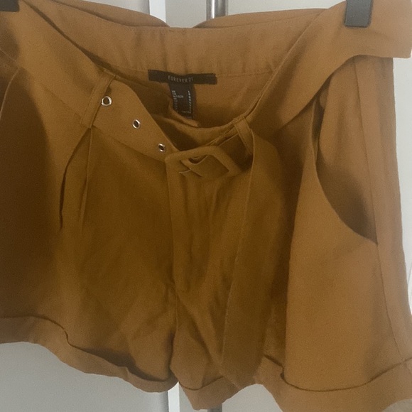 💕NEW💕Forever21 Shorts - Picture 7 of 7